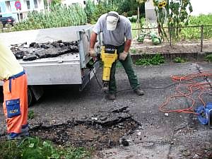 An der Arbeit|Verbundsteine|Kundengärtner Fiore|Neuendorf